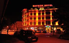 Maykon Hotel